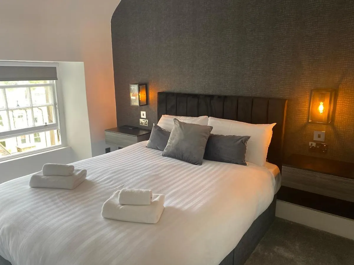 Luxury Royal Mile Boutique 2Bedroom Apartment Edinburgh
